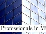 A graphic image displaying how much sales professionals in Milton Keynes earn